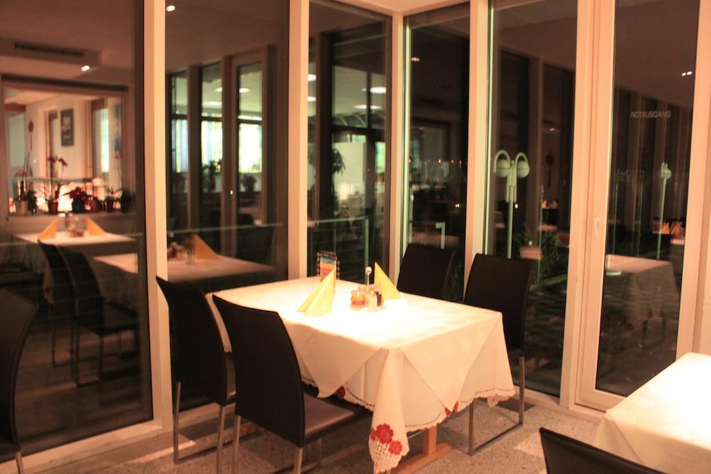 Pension & Restaurant Tsingdao Hörbranz Buitenkant foto